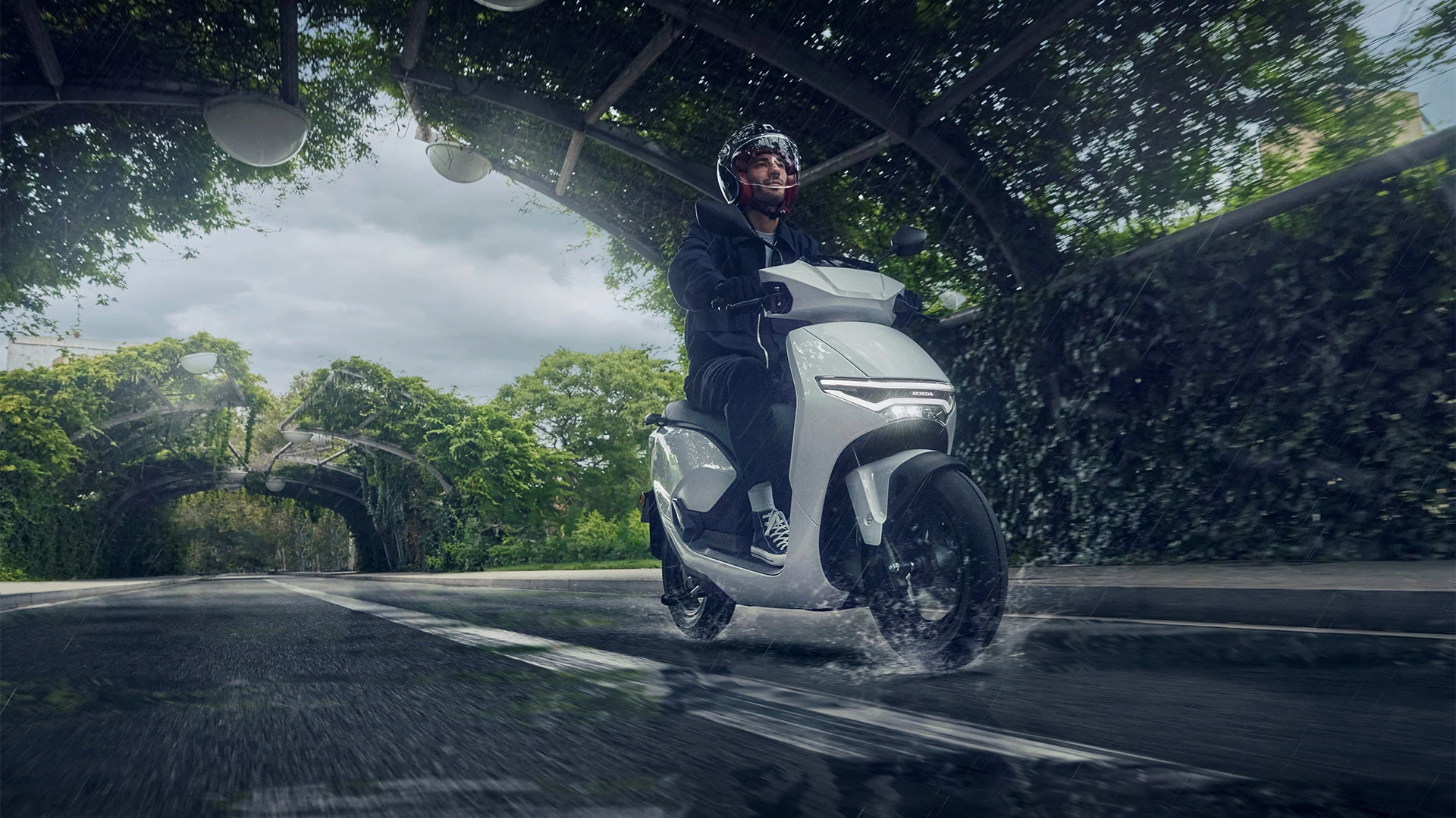 504495 25YM Honda CUV E