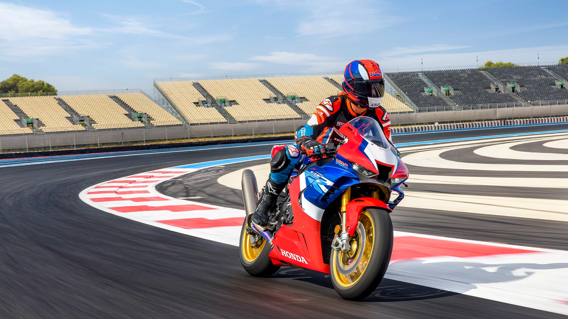 22Ym Cbr1000rr R Sp Grandprixred R380 Location 5767