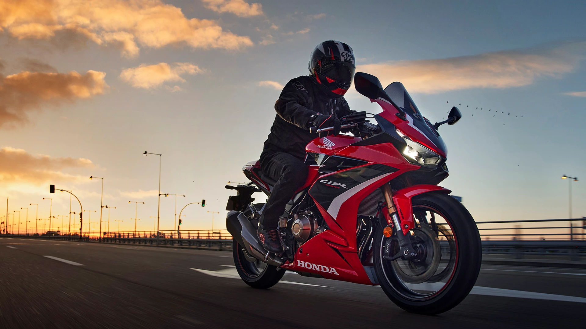 22Ym Cbr500r Location Dynamic 03 544