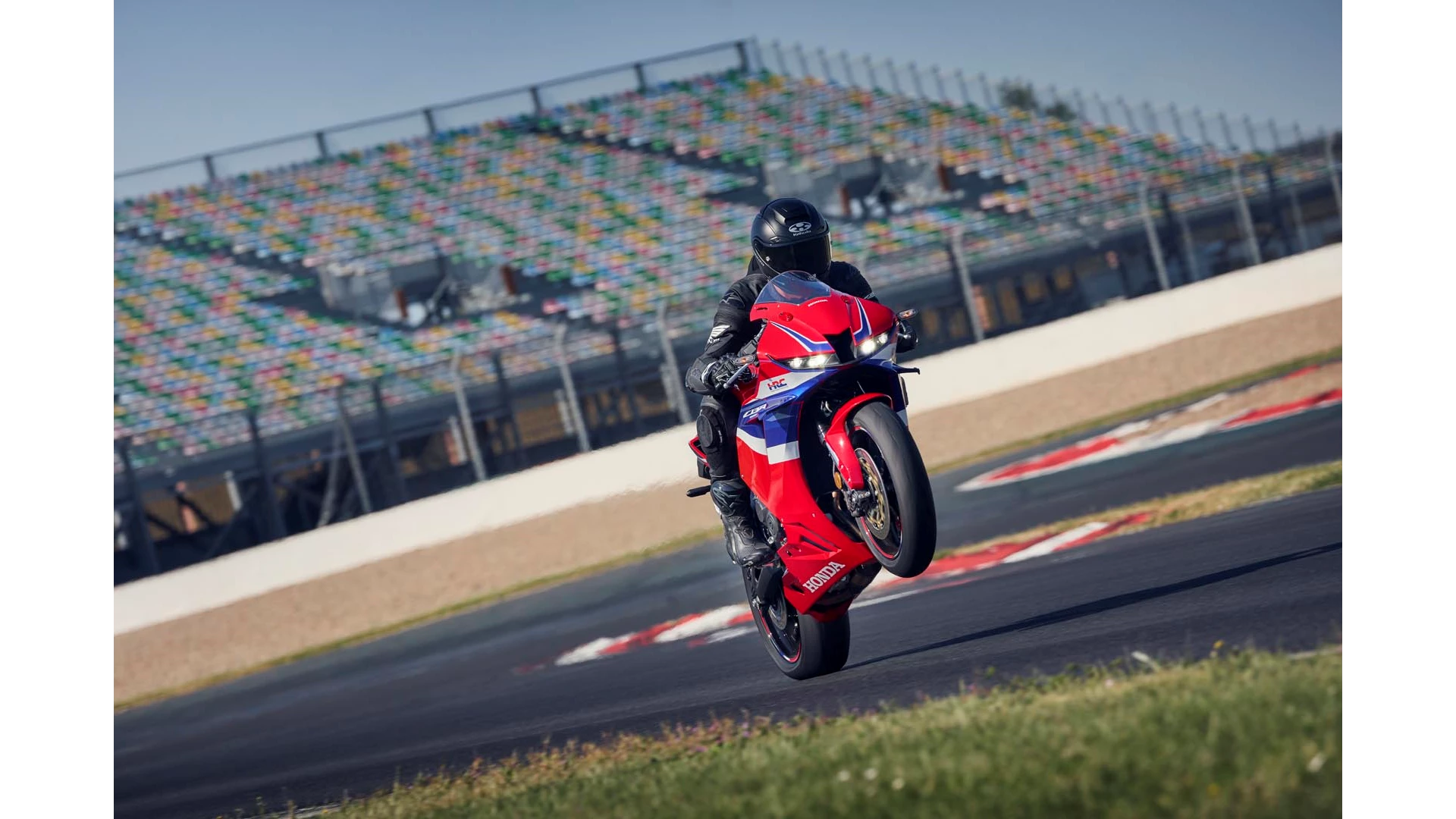 72924 24YM CBR600RR LOCATION 3720 ORIGINAL