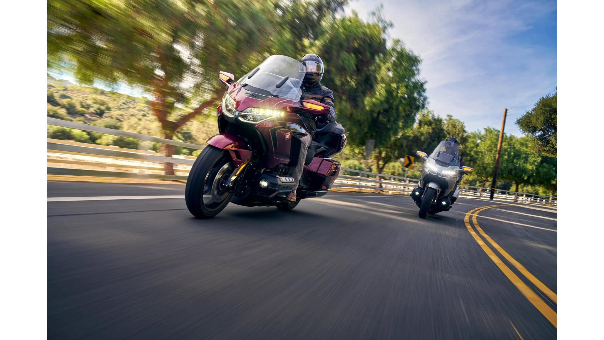 527267 25YM HONDA GL1800 GOLD WING TOUR