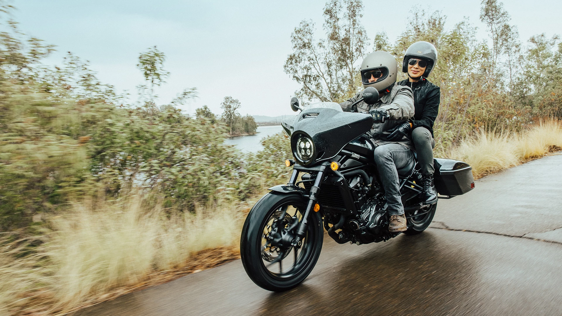 23Ym Cmx Rebel1100 Tour Us Action 0152