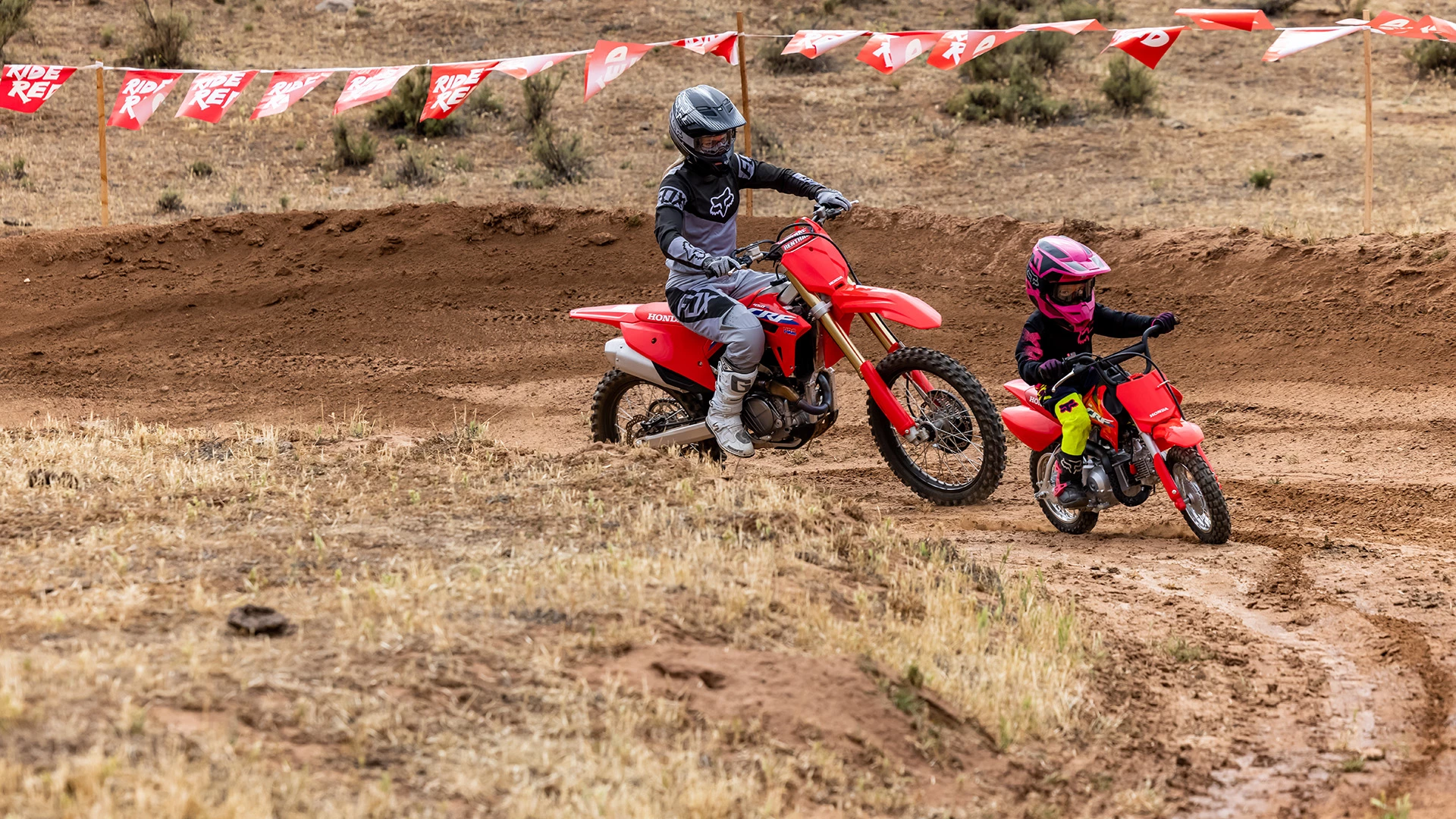 22YM CRF50F EXTREME RED LOCATION 11757