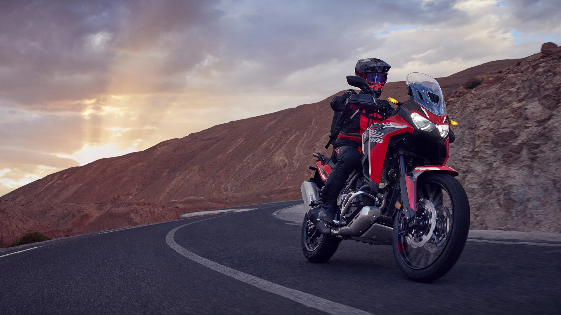 26YM AFRICA TWIN L3 LOCATION 01 0133