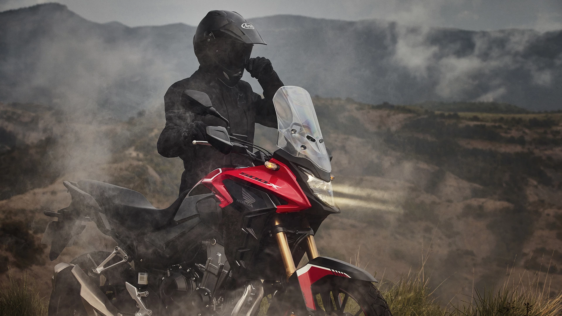 22Ym Cb500x Location Lifestyle 373