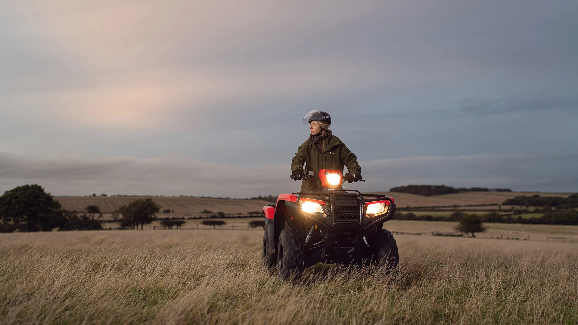 20YM TRX520 2020 Lifestyle 5966