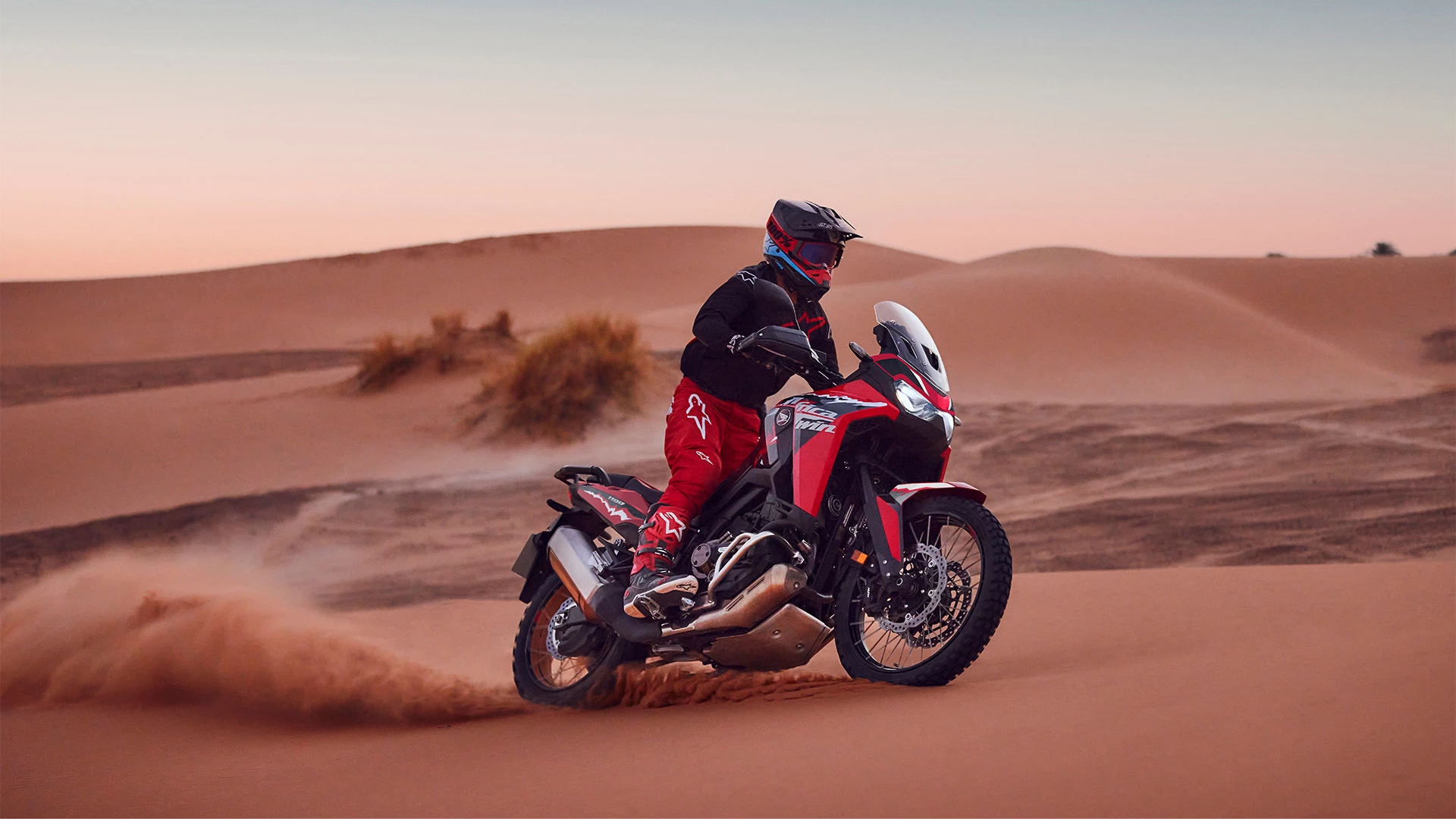 26YM AFRICA TWIN L3 LOCATION 06 0363